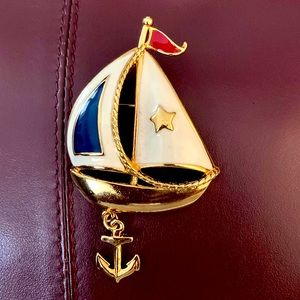 Vintage Avon Pin